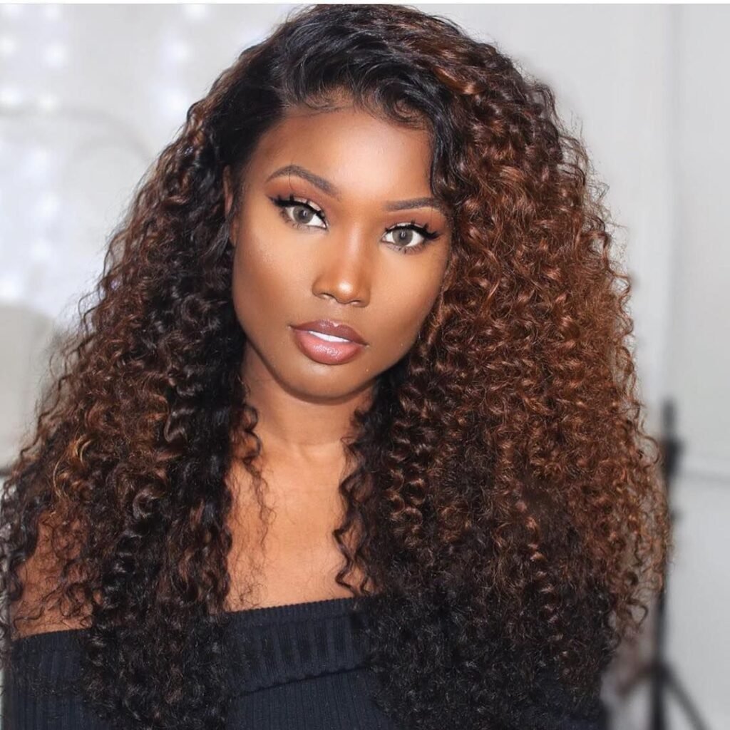 Classic Look With Wavy Wigs
