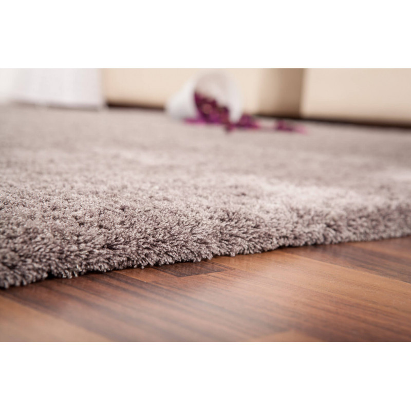 What Materials Are Used in Hand-Tufted Carpets?